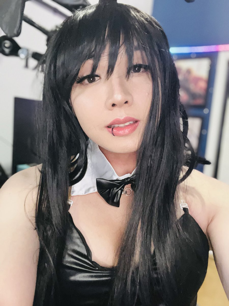 Blondie Rox tweet media