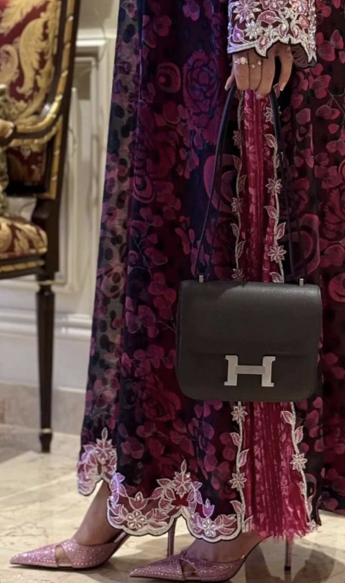 شيخـه🇦🇪🦌 tweet media