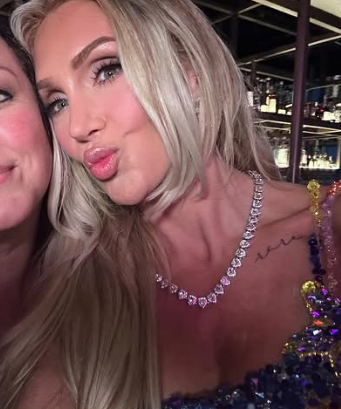 Ƒҽҍҽ 💫 (Charlotte's Girl 💎) tweet media