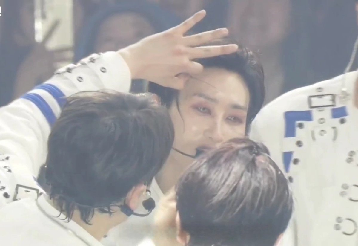 Blue 🌙🌌 tweet media