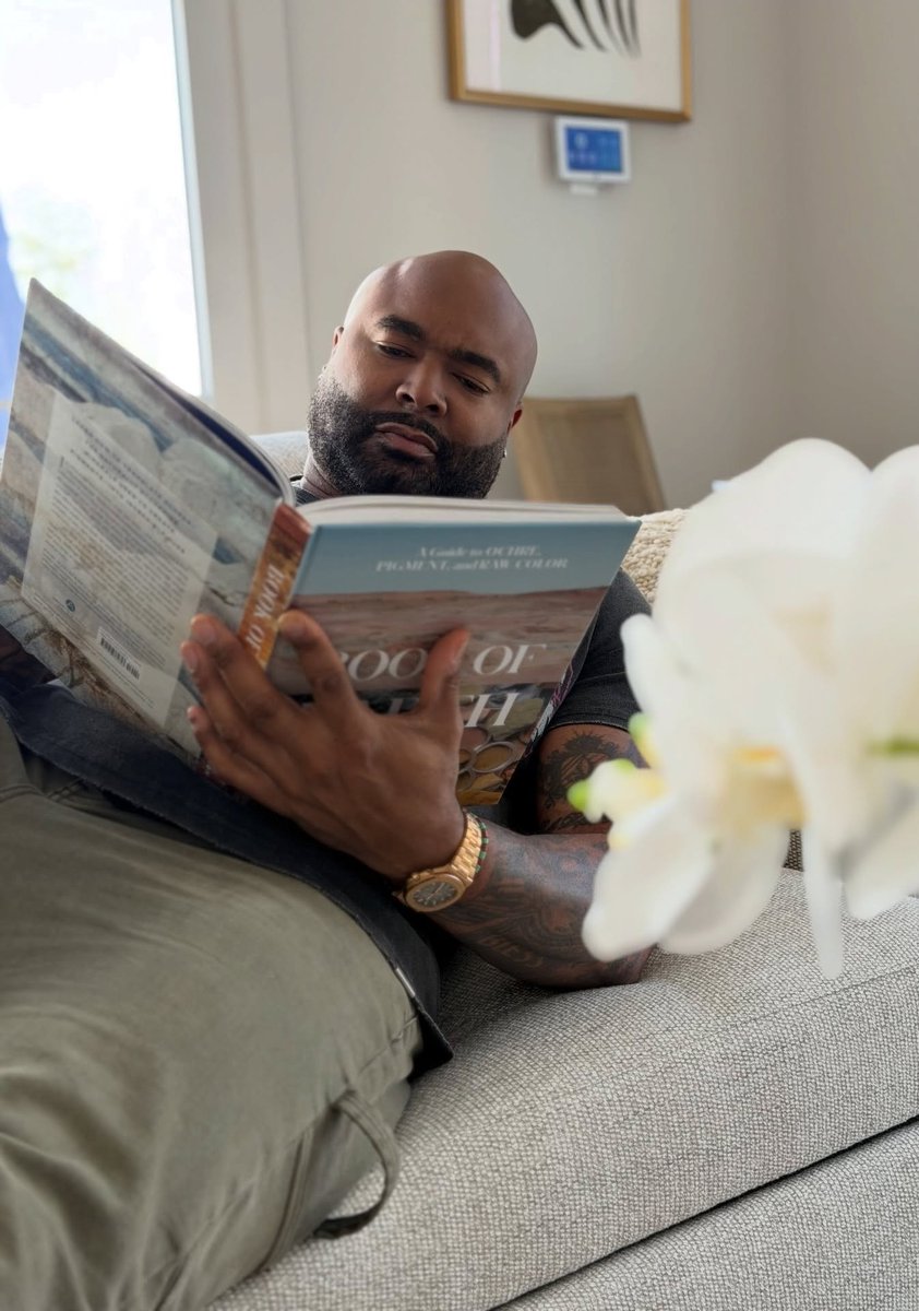 TheGinaP's tweet photo. Porsha executive producing her storyline this season with her fake romance with picture book reading #MikeBless #RHOA. If you're on #Threads you know! 😂😂😂 https://t.co/9352RxAUjM