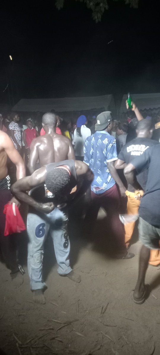 T I M M I T O M 🤴 tweet media