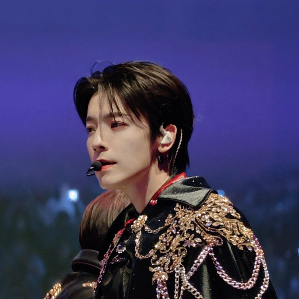 ALIVE ♥ 동해 tweet media