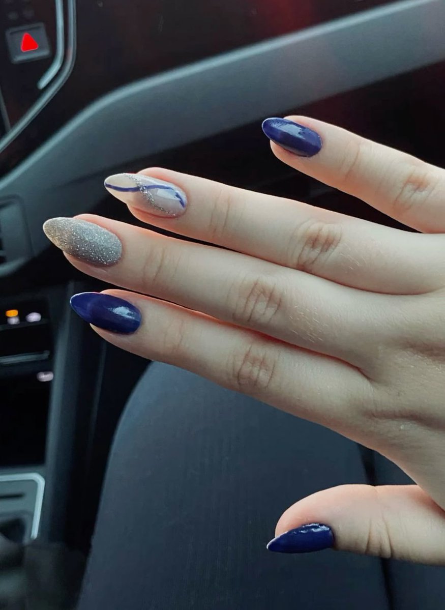 ju ᥫ᭡ tweet media