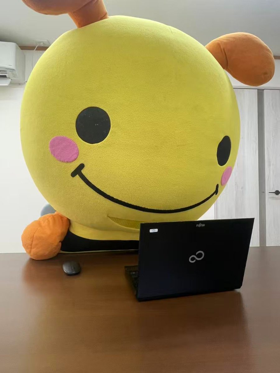 ミツバチみっちゃん【公式】 tweet media