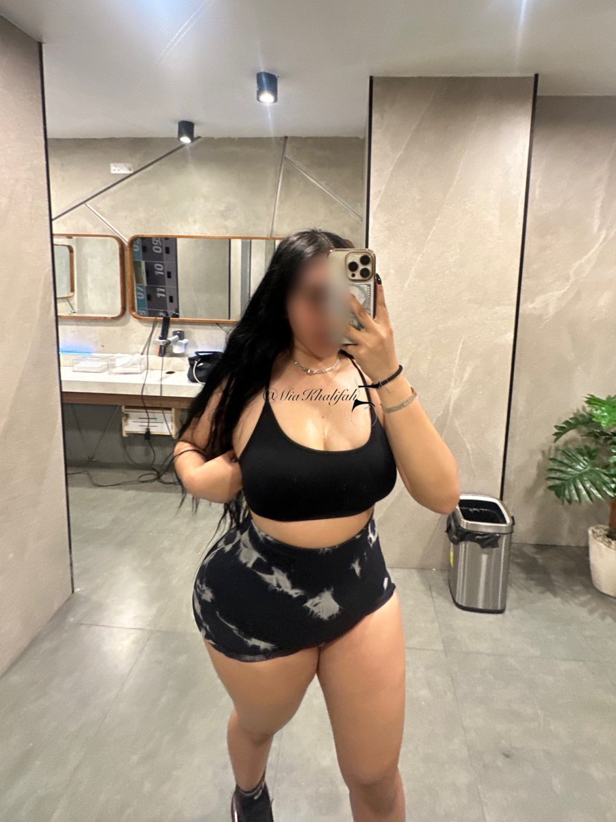 PlumpyBootyGirl's tweet image. Serius nanya, d tempat gym alat yg kta mau pake lagi d pake orang, gpp kan mnta buat joinan selang seling gantian gitu? Soalnya pervisitnta udah ada list program

#gymgirl #gymmotivation #gymrat #musclewomen #GymLife
