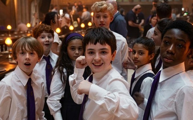 júlia⁸¹ tweet media