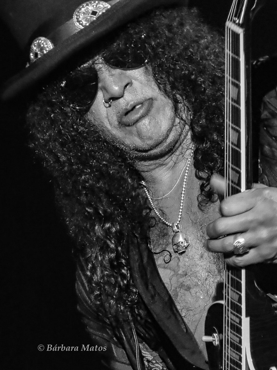 Slash World tweet media