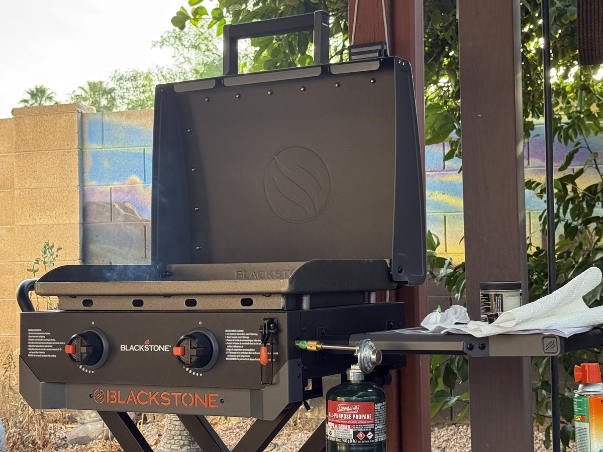 𝘉𝘜𝘓𝘓𝘌𝘛 𝘏𝘖𝘓𝘡 tweet media