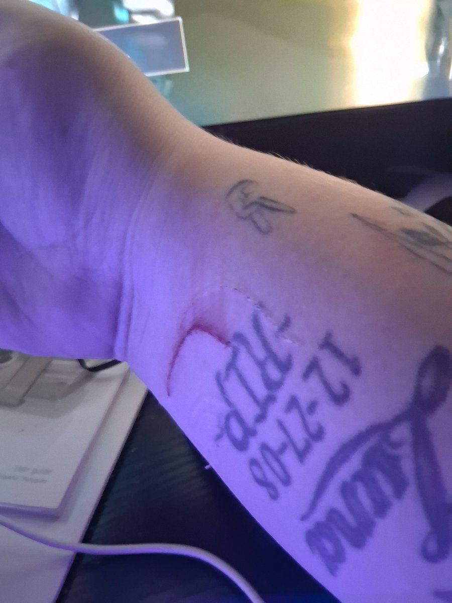 Adxpt BoZo tweet media