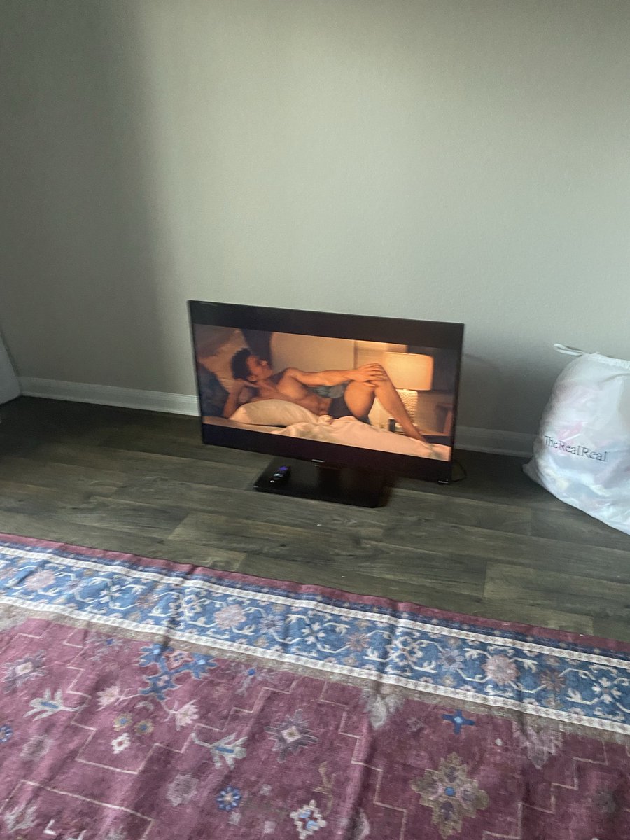 May 🏒👑 tweet media