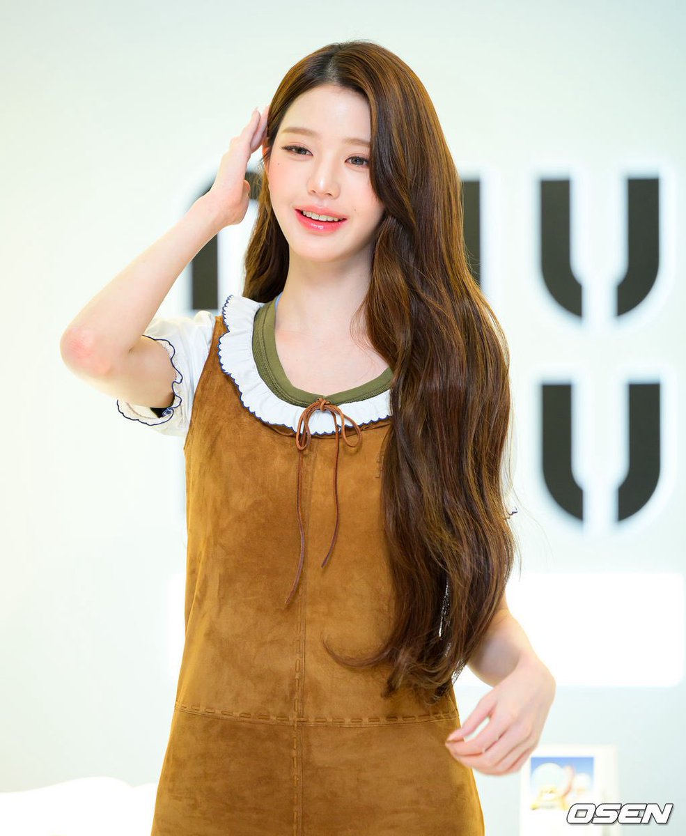 IVE BASE tweet media