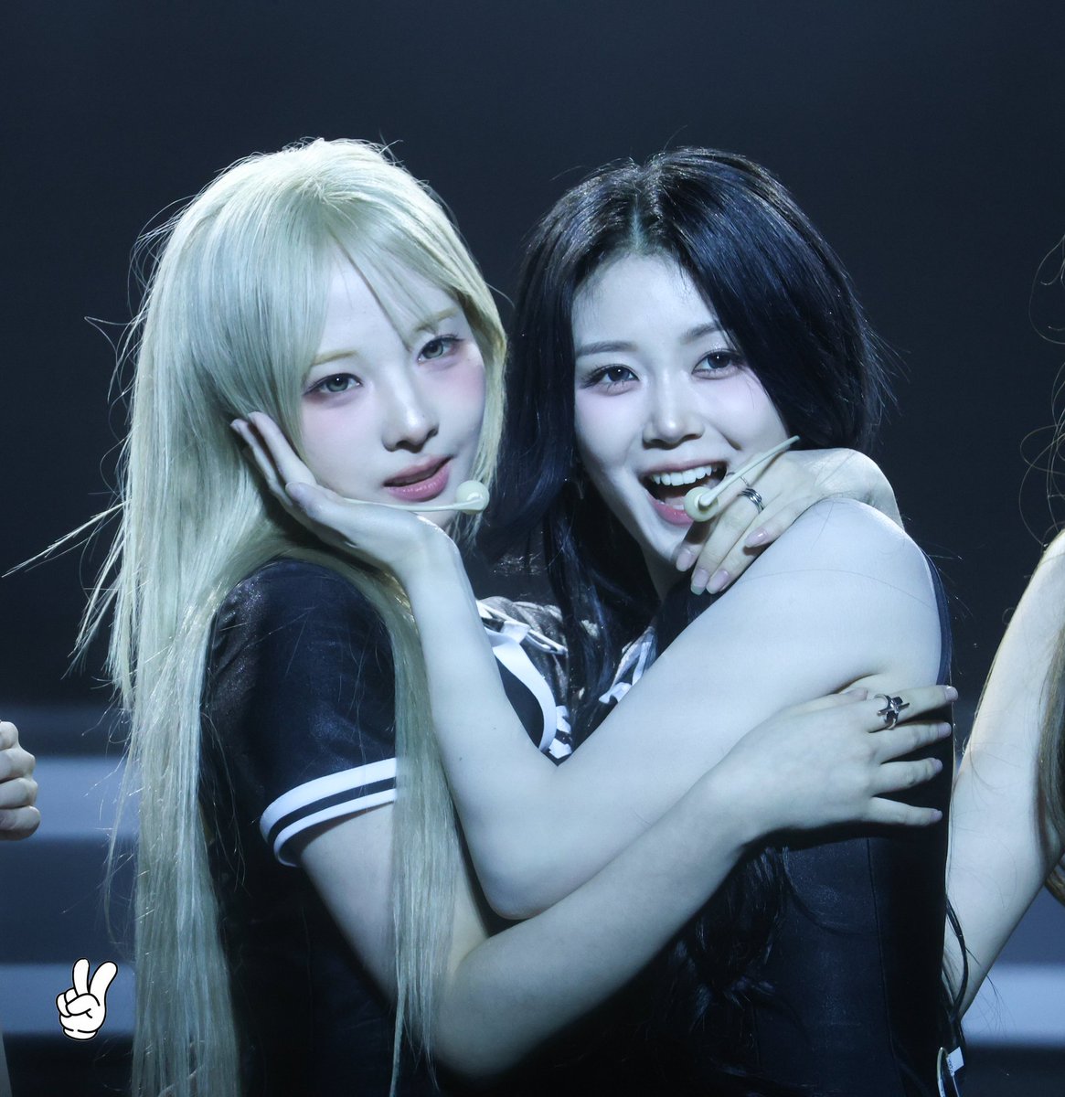 triplesbburing's tweet photo. 20260404 My Secret New Zone
공연즈!
#tripleS #트리플에스 #トリプルS
#공유빈 #YooBin
#정하연 #하연 #HaYeon
#공연즈 https://t.co/GPF3JdpwfA