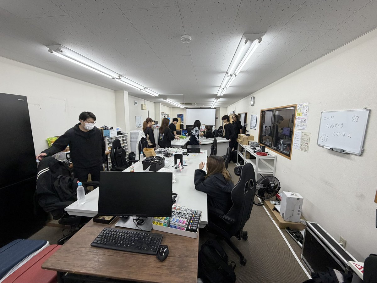 株式会社OverTheClip tweet media