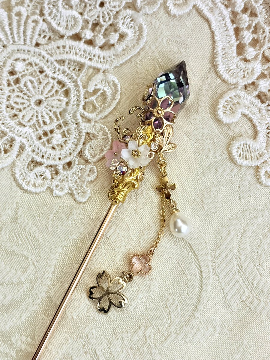 demi@Classic Works tweet media