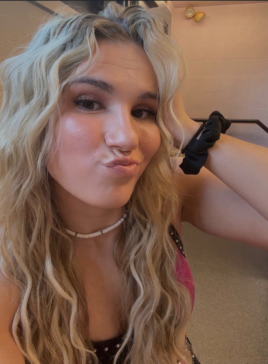 Jo Mayberry 💅 tweet media