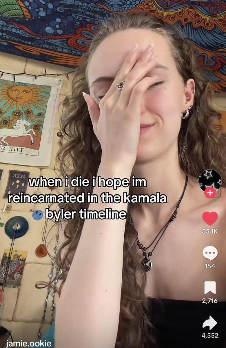 lorrie ☾☆ tweet media