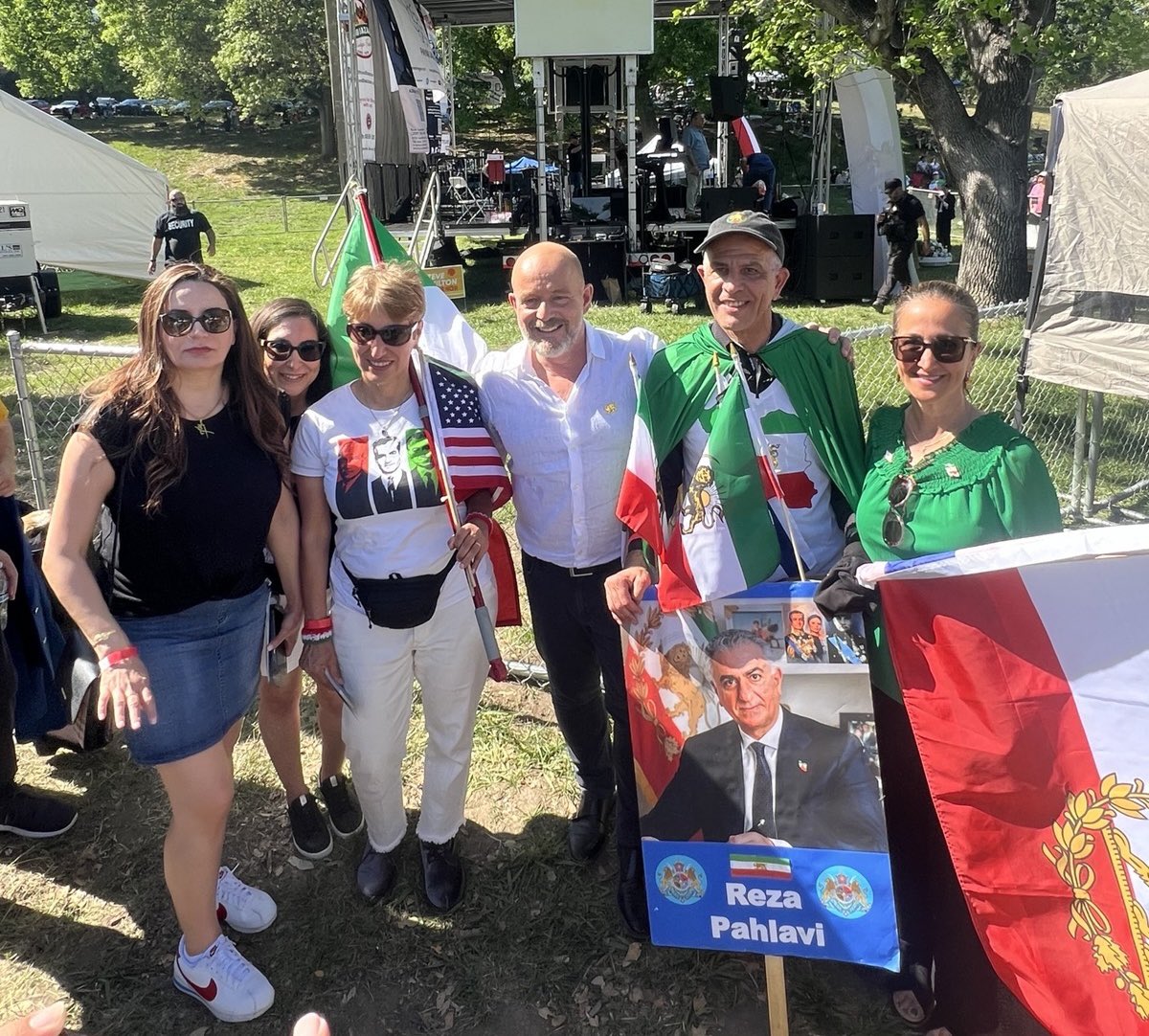 Steve Hilton tweet media