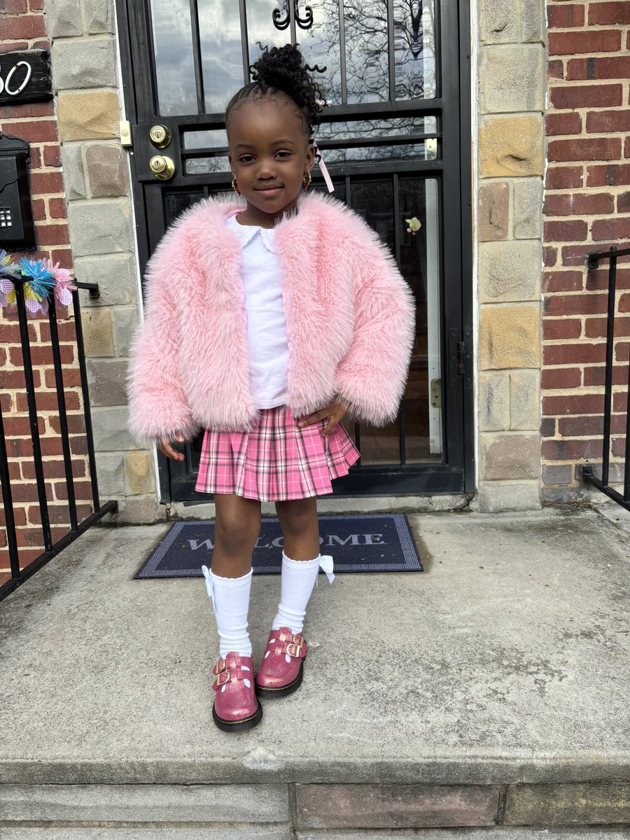 _kellss_'s tweet photo. Pretty girls wear pink 💖🌸 https://t.co/aFDH9nTn7Z