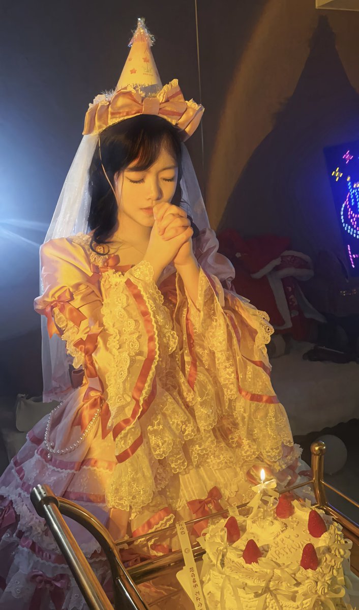 iafrtrrow.ki tweet media