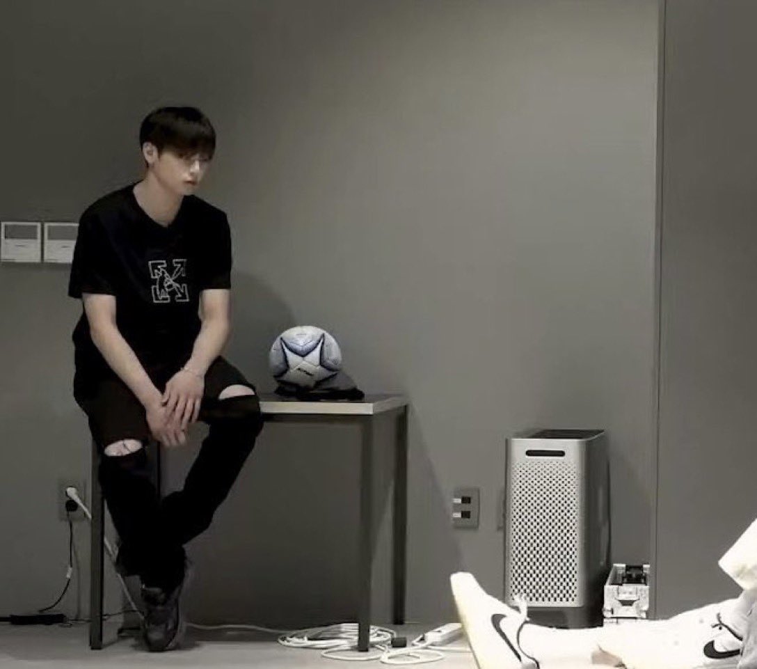 попужка аня 🐈‍⬛🌸 tweet media