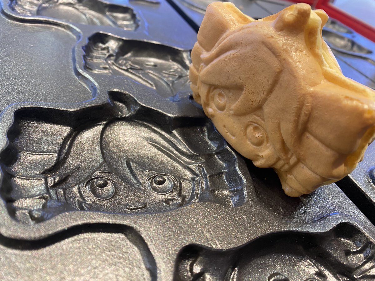 GiGOのたい焼き秋葉原 tweet media