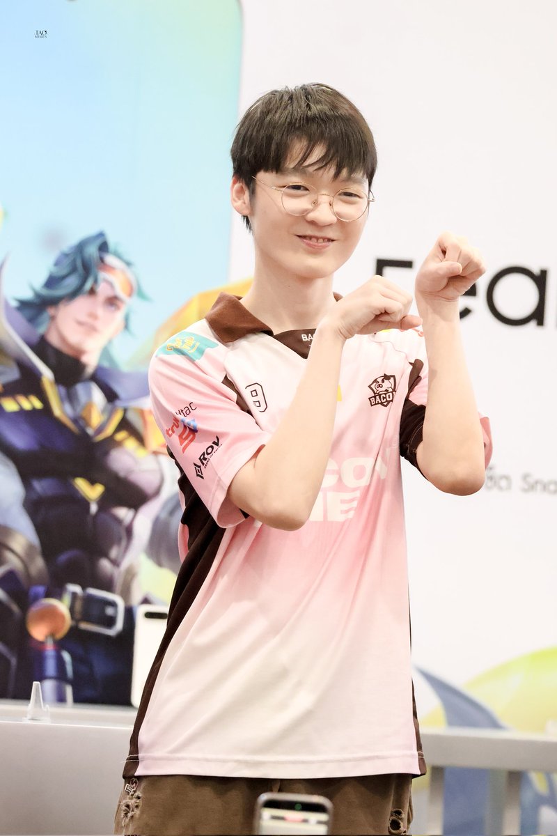 ᴛᴀᴏᴋʀᴀʙᴇɴ - (🐈‍⬛) ! tweet media