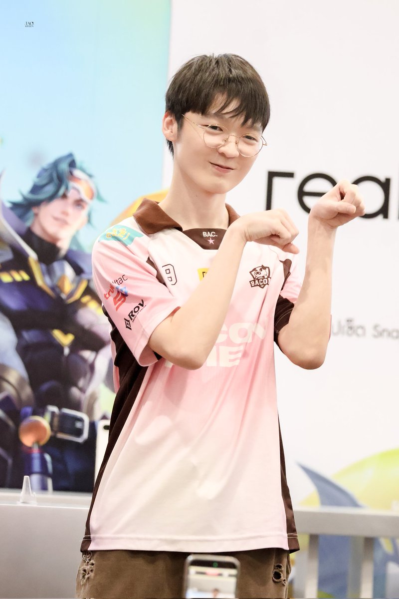 ᴛᴀᴏᴋʀᴀʙᴇɴ - (🐈‍⬛) ! tweet media