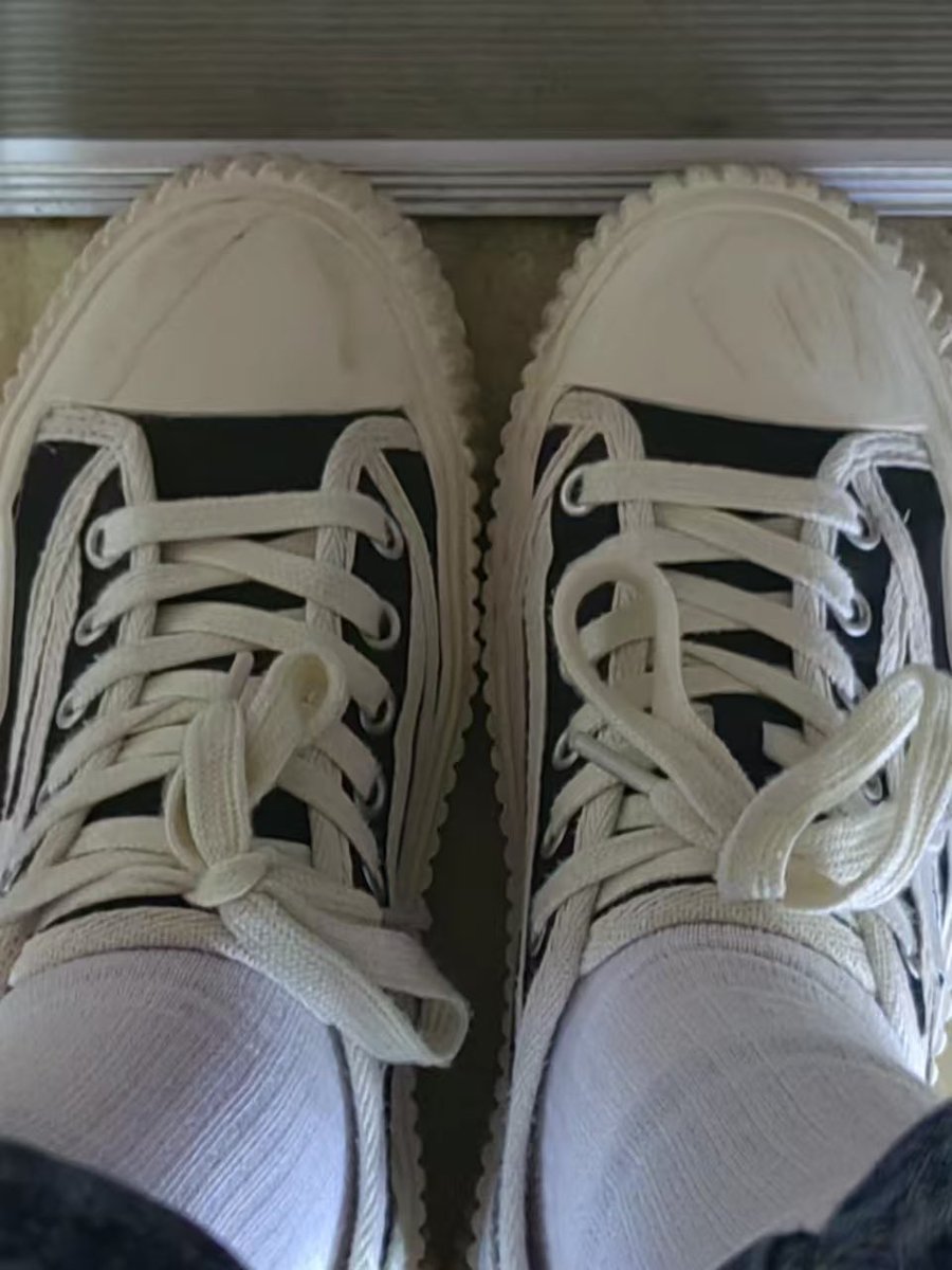 草莓🍓重口原味(爱跑步可邮寄国外) tweet media