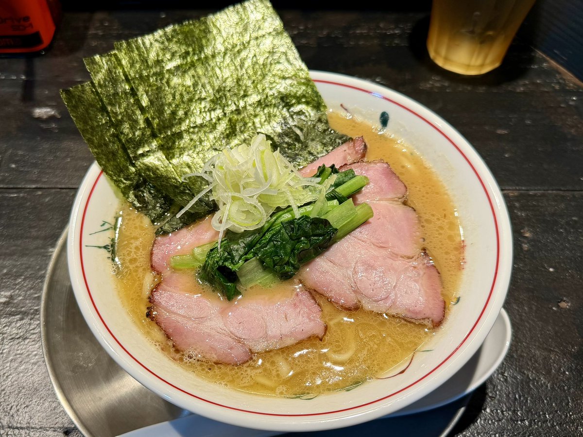 もりとも tweet media