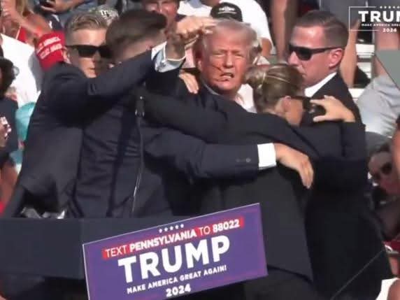 L’assassinio di #Trump

Il Simplicissimus©
 
C'è da non crederci,quando tutte le spiegazioni sull'aggressione all'Iran si scontrano contro la realtà di un'operazione fallimentare sotto ogni punto di vista per Washington,bisogna rivolgersi a ciò che potremmo ritenere impossibile.