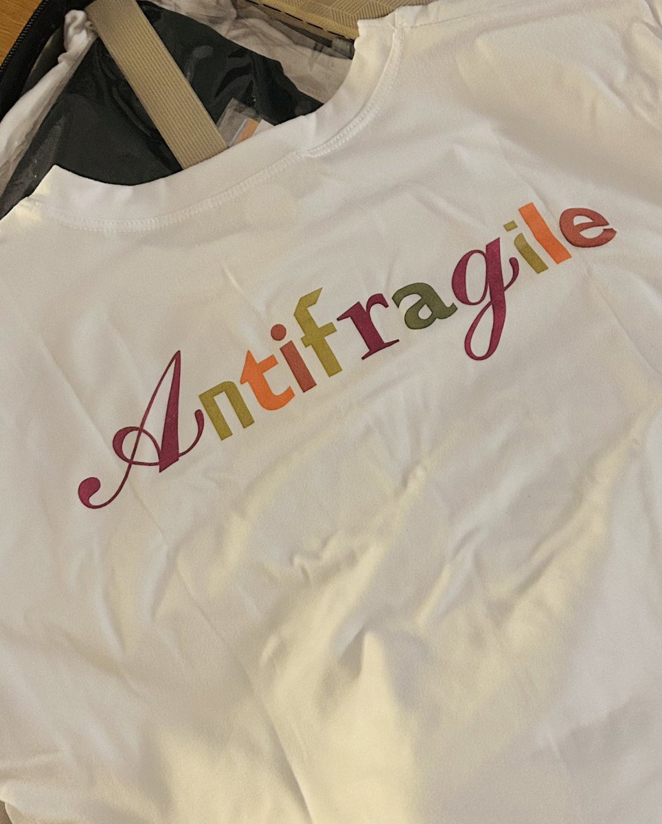 ᴊ̵̌̄ᴇ̴̱͍̍̆̒͐͋ɴ̷̢̢̨͚̣̒ᴎ̴͚͛͂ψ̵̧̳̹̈̕ tweet media