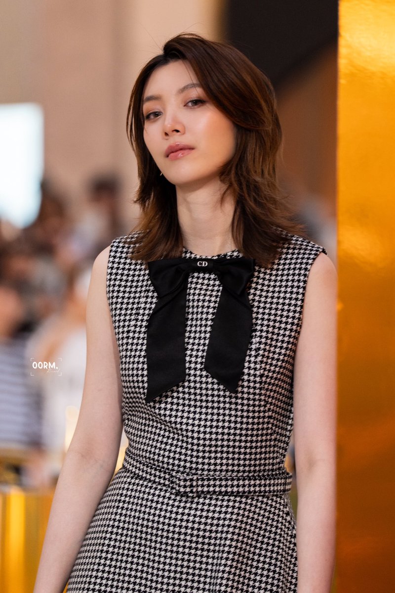 00rm.record tweet media