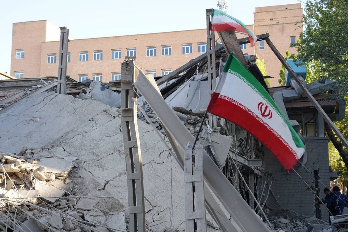 RyanRozbiani's tweet photo. JUST IN 🇮🇷🇺🇸: Images of the Aftermath of the U.S. and Israeli Strikes on Iran's Sharif University of Technology

Captioned: Enemies of Progress

This is the equivalent to the MIT of Iran https://t.co/QVkNJrfse1