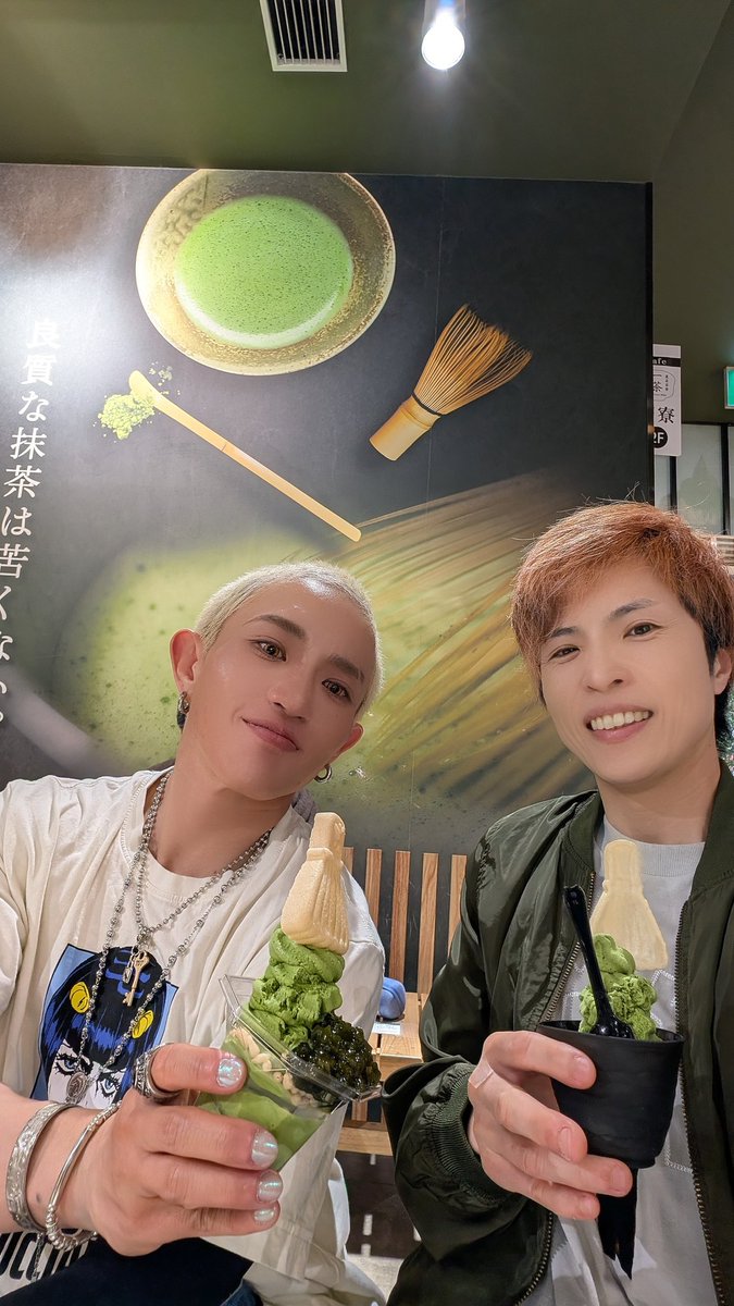 MARI_KAMIKARIYA's tweet image. 先日の浅草お疲れ様会🍻
やっぱり気心知れた親友との、女子トークは楽しすぎた♫
しかし私たち、浅草率めちゃ高い？
#BFF#最近ほとんどインスタ