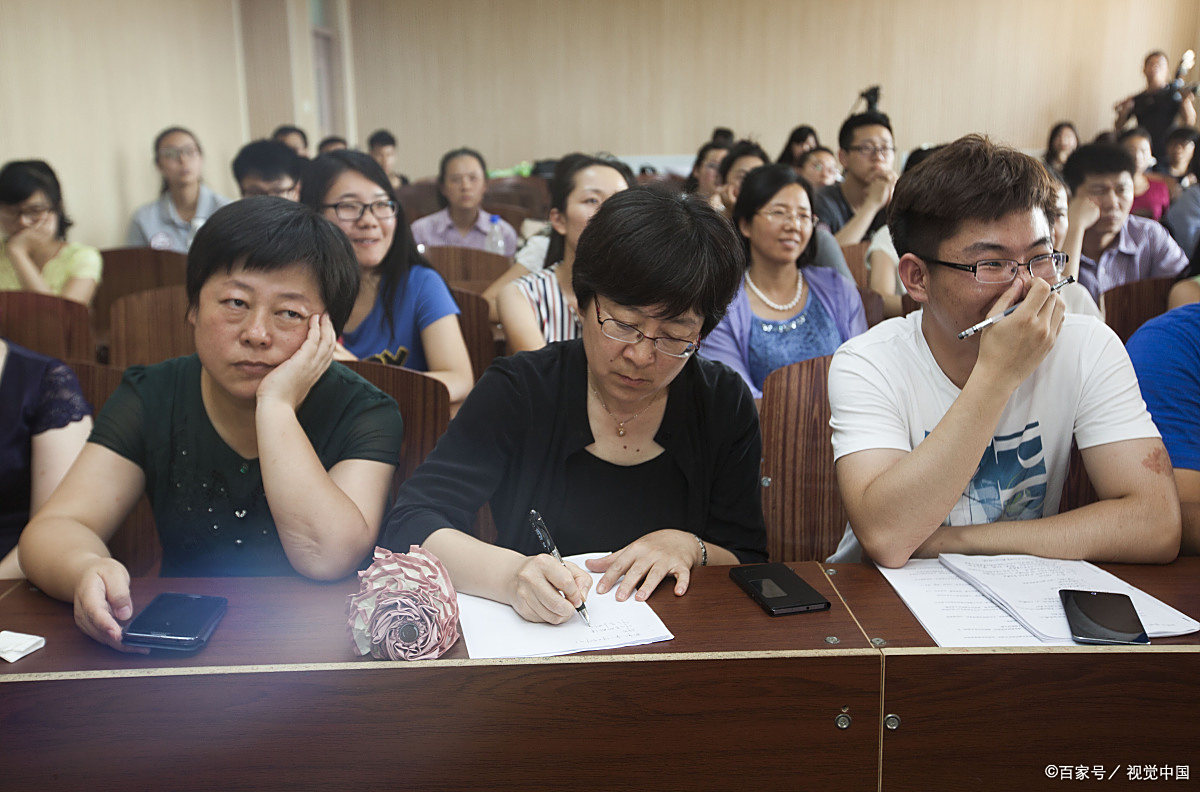 obert sophie tweet media