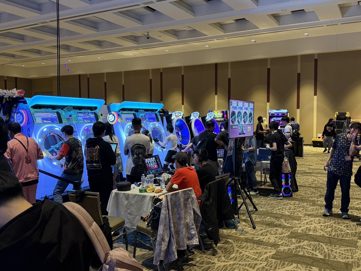 Kirbycatcher tweet media