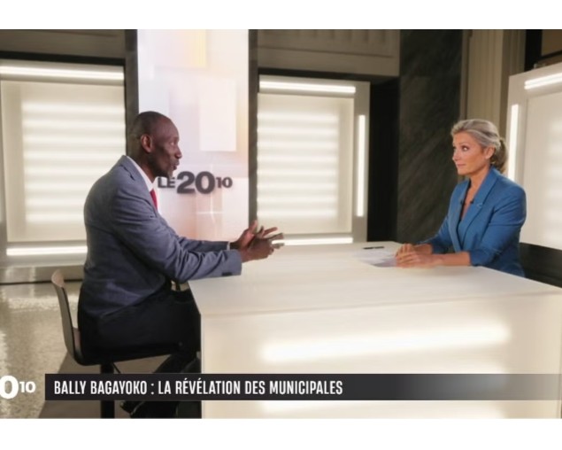 gauchecaca tweet media