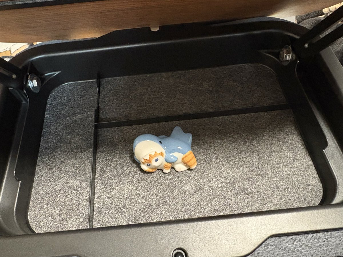 さめ（野村） tweet media