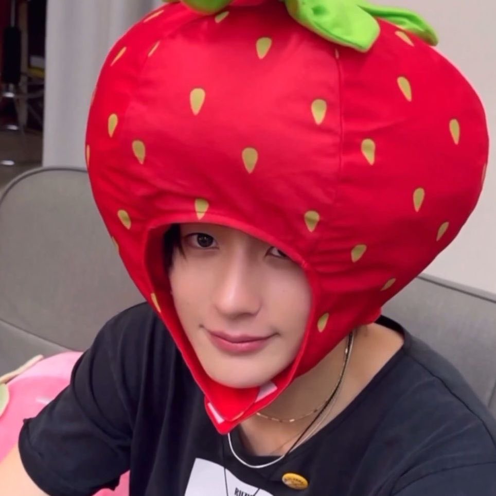 🦕🦌 tweet media