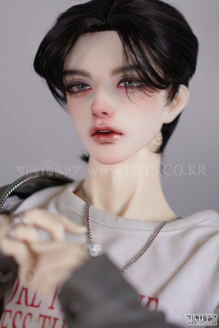 루츠돌 tweet media