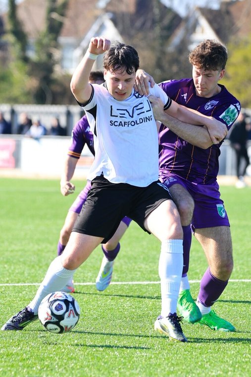 United’s double header - part one #Pitchero
eastbourneunitedafc.com/news/uniteds-d…