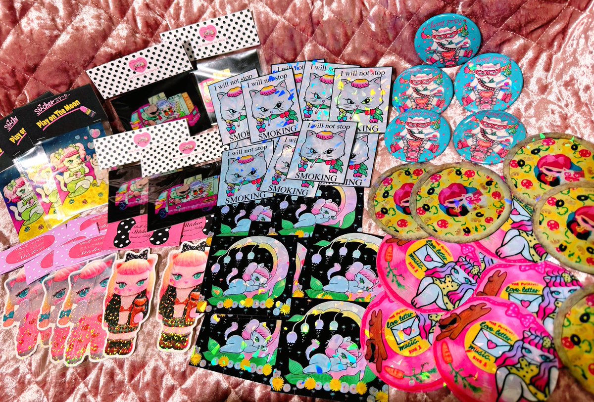 ThePotatoesby's tweet image. 明日kaya @kaya1209 にステッカーと缶バッジを追加納品させていただきます🙏💓
よろしくお願いいたします💕

#中野kaya
#中野ブロードウェイ
#sticker #ステッカー