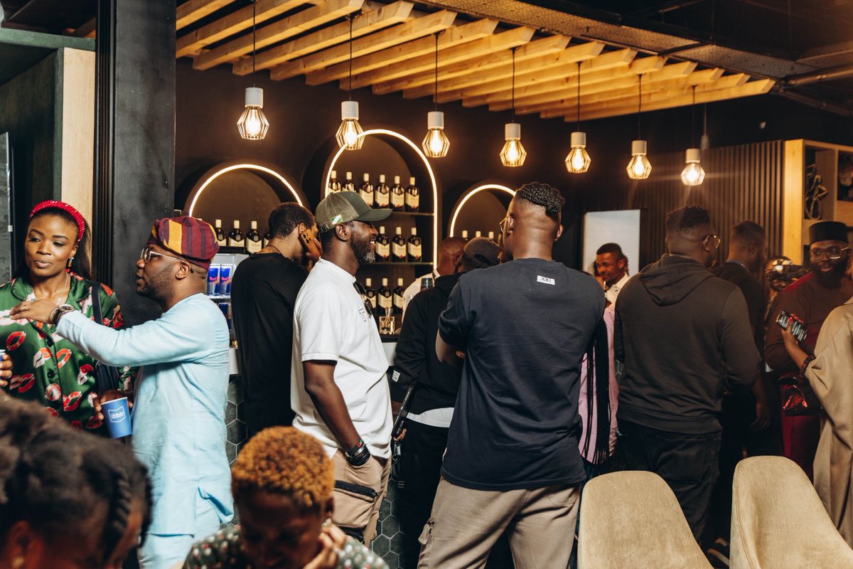 CarvenArena's tweet photo. If you haven’t been to Carven this Easter, did you even holiday?

Don’t spend the last of the holidays on your couch. 

Come through. 📍3, Landmark boulevard, VI Lagos. 

#carvenplay #lagosgamers #landmarklagos #easterweekend https://t.co/AK4IyH16lt