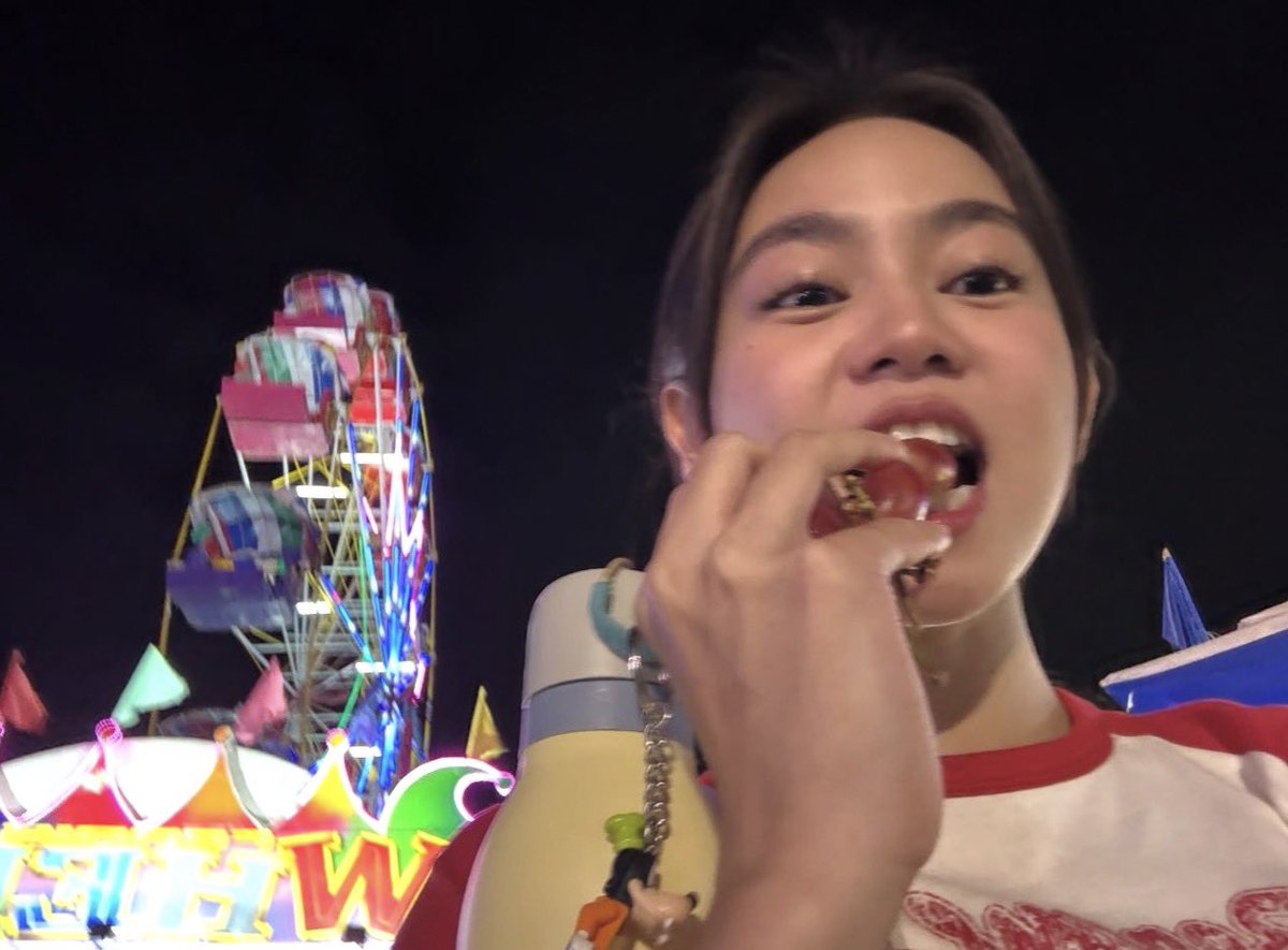 gia 𝜗𝜚 tweet media