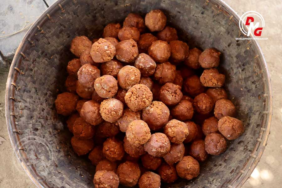 Development Media Group - English Edition tweet media