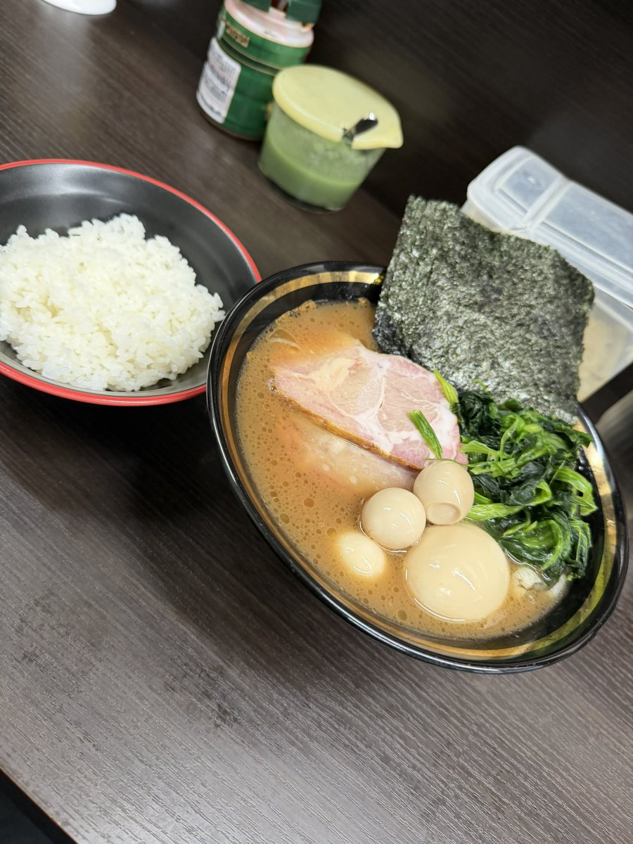 白坊ちゃん tweet media