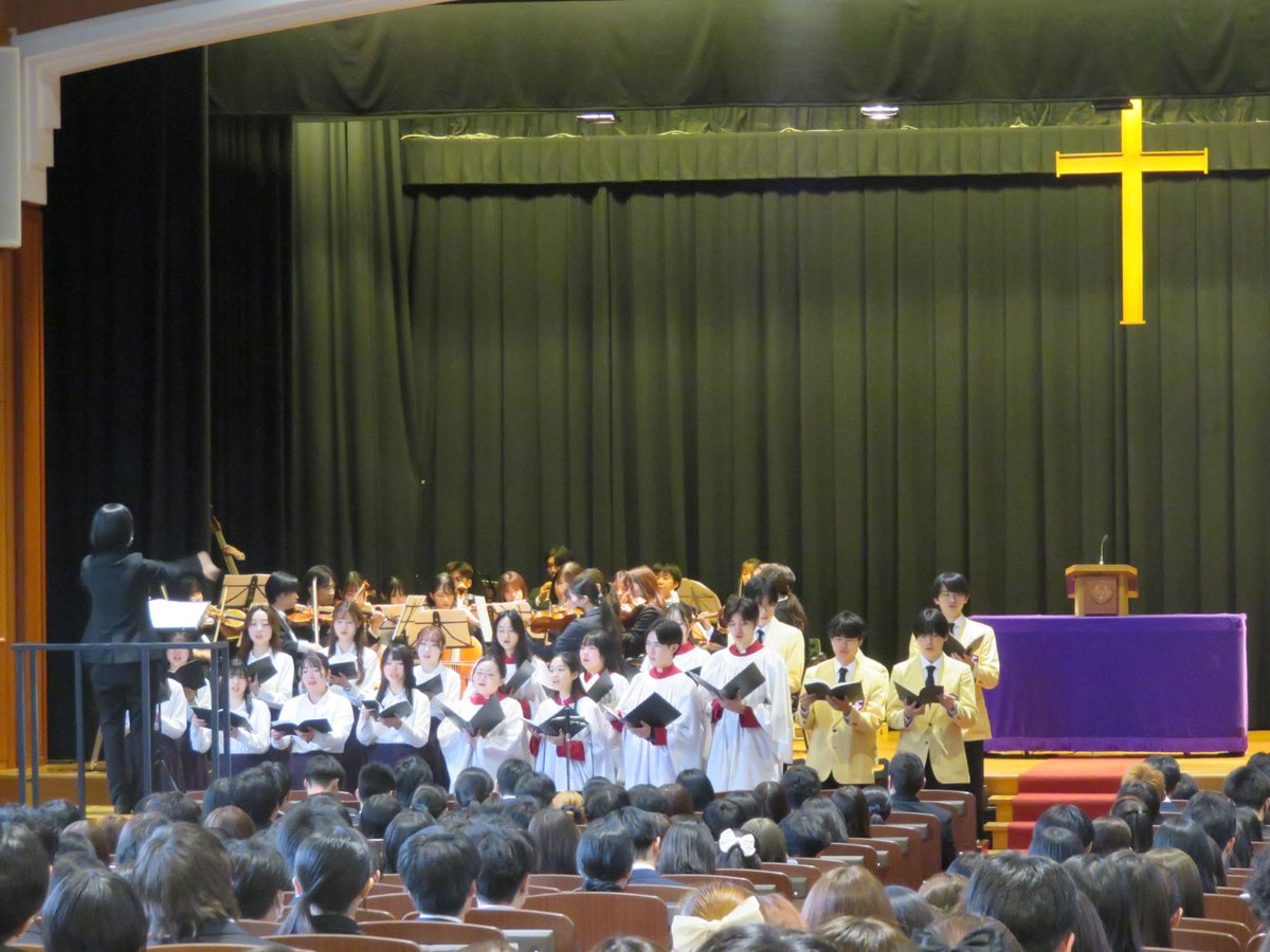 🌸新入生の皆様、ご入学おめでとうございます🌸
6日、7日に行われる入学式では、学生キリスト教団体のハンドベルクワイア、アコライト・ギルド、聖歌隊が奉仕しています。
#立教大学 #チャペル #入学式