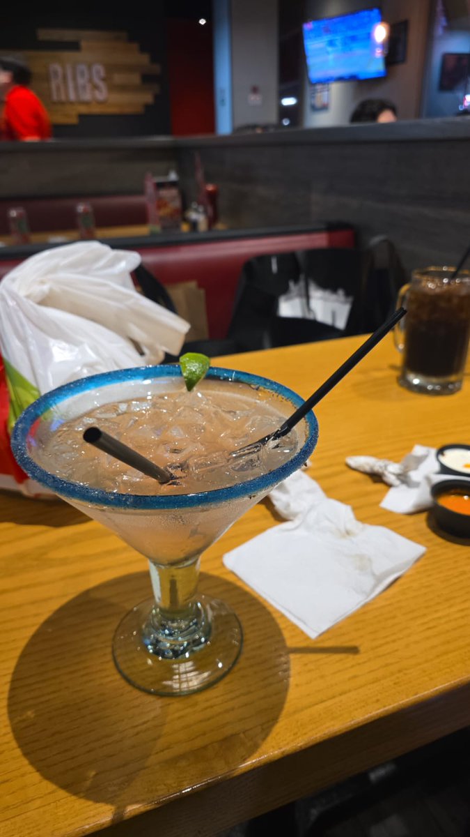 Daralis 🐣🍓 tweet media