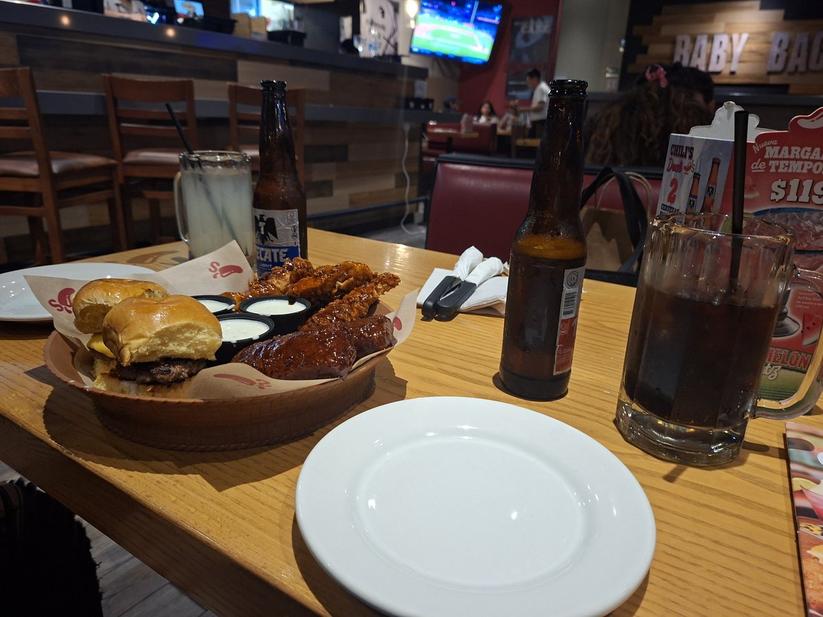 Daralis 🐣🍓 tweet media